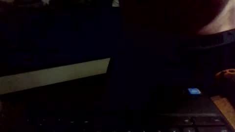 Snapshot of daddywhite88 chatting on December 14, 2025, 11:59 am daddywhite88 online show from December 14, 2025, 11:59 am