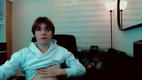 dae_lune online show from March 19, 2026, 10:14 pm