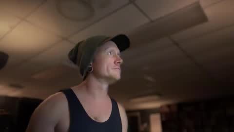 Snapshot of daemon456321 chatting on October 15, 2025, 1:17 am daemon online show from October 15, 2025, 1:17 am