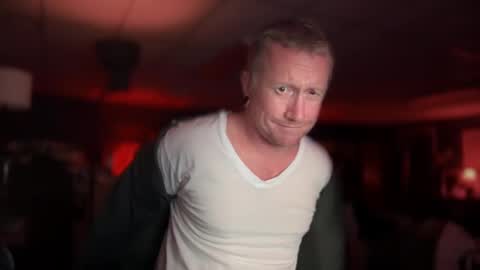 Snapshot of daemon456321 chatting on October 28, 2025, 2:37 am daemon online show from October 28, 2025, 2:37 am