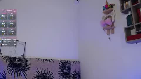 daenerys_cat online show from March 5, 2025, 5:18 pm