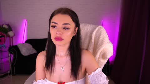 Snapshot of daenerys_daen chatting on December 19, 2024, 8:13 am daenerys_daen online show from December 19, 2024, 8:13 am