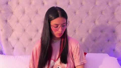 dafne_bss online show from April 15, 2026, 6:09 am
