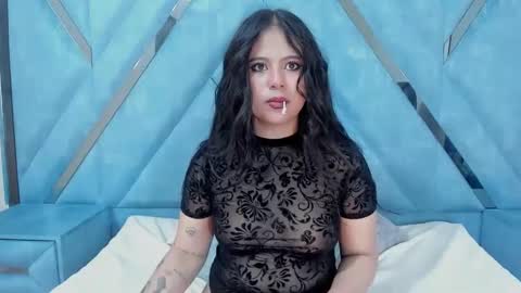 Dafne online show from October 9, 2025, 4:43 am