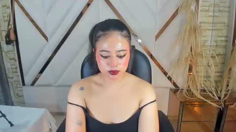 Dafne online show from October 17, 2025, 4:15 am