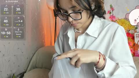 Snapshot of dafnemel chatting on May 12, 2026, 7:55 pm dafnemel online show from May 12, 2026, 7:55 pm