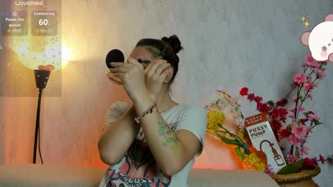 Snapshot of dafnemel chatting on May 21, 2026, 4:14 pm dafnemel online show from May 21, 2026, 4:14 pm