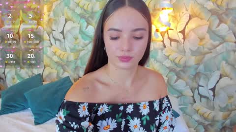 Snapshot of dafnevega chatting on January 9, 2025, 7:50 pm Dafne  online show from January 9, 2025, 7:50 pm
