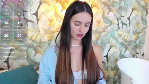 Snapshot of dafnevega chatting on February 20, 2025, 1:57 am Dafne  online show from February 20, 2025, 1:57 am