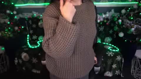 Dafni Mon online show from December 22, 2025, 7:05 am