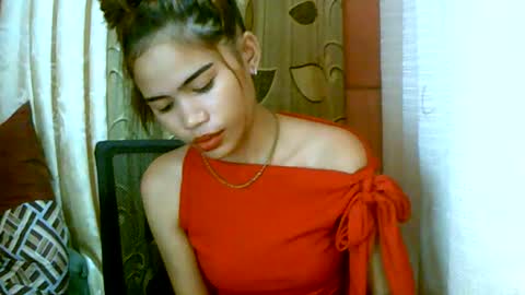 Snapshot of dahlia_123 chatting on December 14, 2024, 1:59 pm Im Dahlia online show from December 14, 2024, 1:59 pm