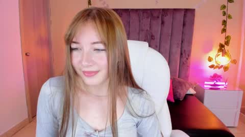 Dahlia online show from September 15, 2025, 1:33 pm