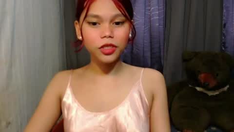 yourgirlydahlia online show from July 2, 2026, 6:52 am