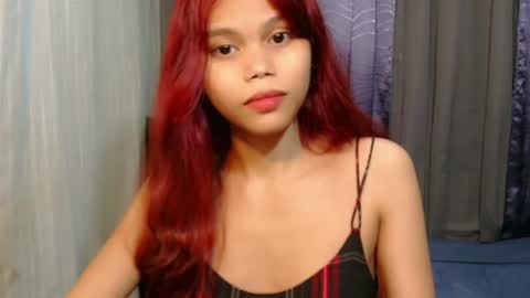 yourgirlydahlia online show from July 30, 2026, 9:25 pm