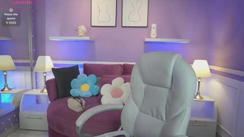 Snapshot of dahliagraey chatting on November 22, 2025, 11:42 am Dahlia Grey online show from November 22, 2025, 11:42 am