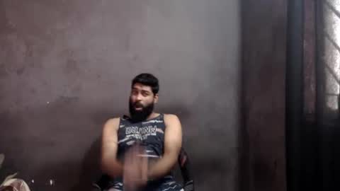 indian guys online show from February 21, 2025, 4:18 am