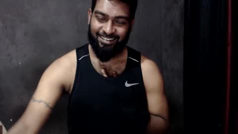 indian guys online show from September 12, 2025, 4:40 pm