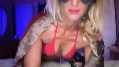 Snapshot of daisy9kat chatting on July 4, 2026, 3:56 am Daisy137 online show from July 4, 2026, 3:56 am