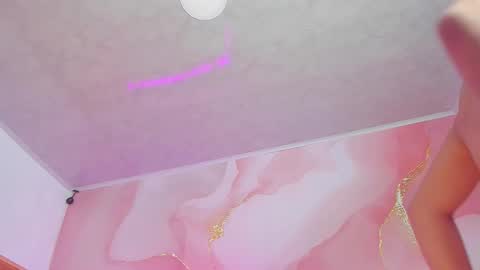 Dai online show from September 22, 2025, 2:57 am