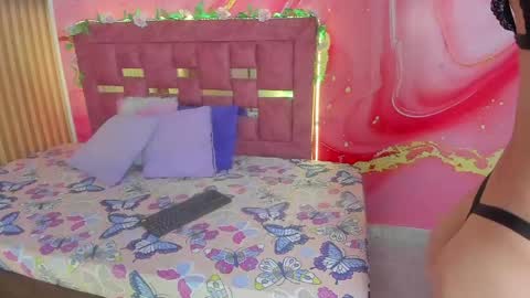 Snapshot of daisy__rose chatting on May 7, 2026, 3:01 am Dai online show from May 7, 2026, 3:01 am