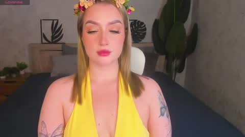 Viickie online show from April 10, 2026, 9:47 am