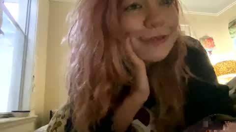 DaisyB3 online show from February 8, 2025, 12:17 am