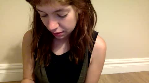 DaisyB3 online show from October 7, 2025, 8:55 am