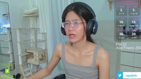 Daisy online show from November 4, 2025, 8:46 am