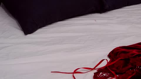 DaisyEmber online show from September 21, 2025, 3:30 am