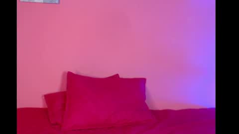 Daisy online show from February 18, 2025, 2:05 am