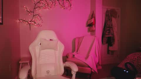 daisy online show from March 22, 2026, 2:04 am