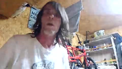 dave online show from April 29, 2026, 8:48 pm