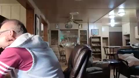 dakit online show from November 19, 2025, 1:44 pm