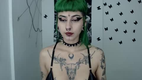 dakota online show from December 25, 2024, 4:22 am