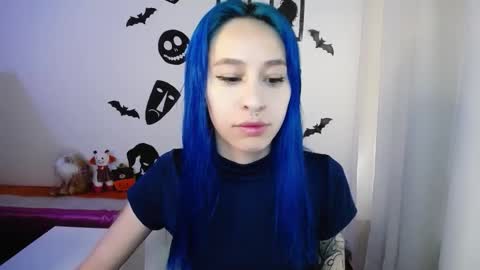 Maca online show from October 26, 2025, 2:23 pm