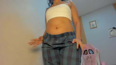 dakota_x18 online show from February 12, 2026, 7:20 pm