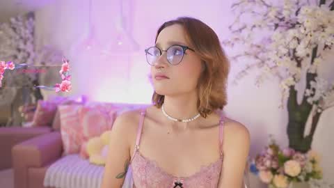 Dalahia Rush online show from November 17, 2025, 6:57 pm