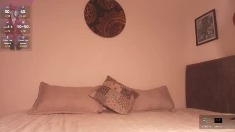 Snapshot of dalhila chatting on March 1, 2026, 11:01 am D A L H I L A online show from March 1, 2026, 11:01 am