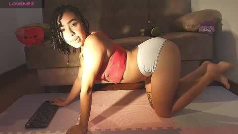 Snapshot of dalhila chatting on May 27, 2026, 9:01 pm D A L H I L A online show from May 27, 2026, 9:01 pm