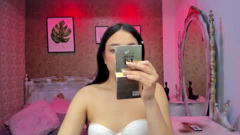 Snapshot of dali_collin chatting on November 11, 2025, 12:27 pm dali_collin online show from November 11, 2025, 12:27 pm