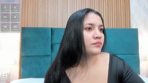 Violeta online show from October 8, 2025, 12:25 pm
