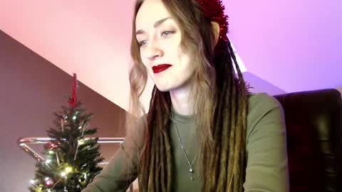 Dalia  online show from December 27, 2024, 10:23 am