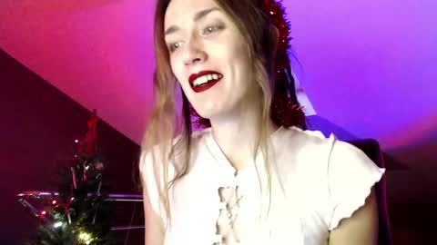Dalia  online show from December 28, 2024, 10:14 am