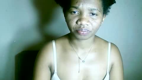 daliabella online show from September 25, 2025, 9:35 am