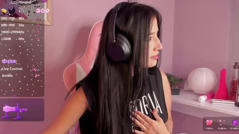 Snapshot of daliajohnson_ chatting on January 8, 2025, 9:34 pm leila williams online show from January 8, 2025, 9:34 pm