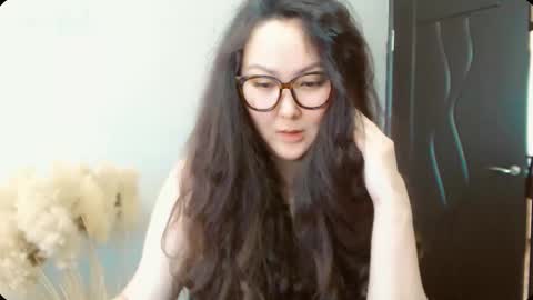 Snapshot of dalidayes chatting on November 29, 2025, 7:11 am Dali online show from November 29, 2025, 7:11 am