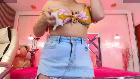 Daliia    online show from February 4, 2025, 12:33 pm