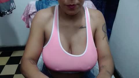 Snapshot of dalilah_pervertt chatting on October 29, 2025, 1:57 pm Dalilah online show from October 29, 2025, 1:57 pm