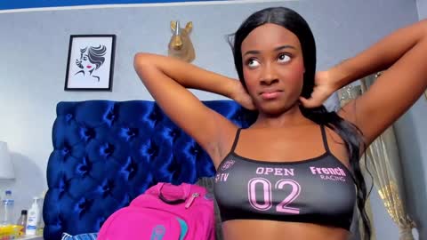 Snapshot of dalilaqueenthe1 chatting on January 30, 2025, 6:32 pm Dalila online show from January 30, 2025, 6:32 pm