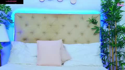 daliyaa_ online show from March 13, 2026, 1:40 pm